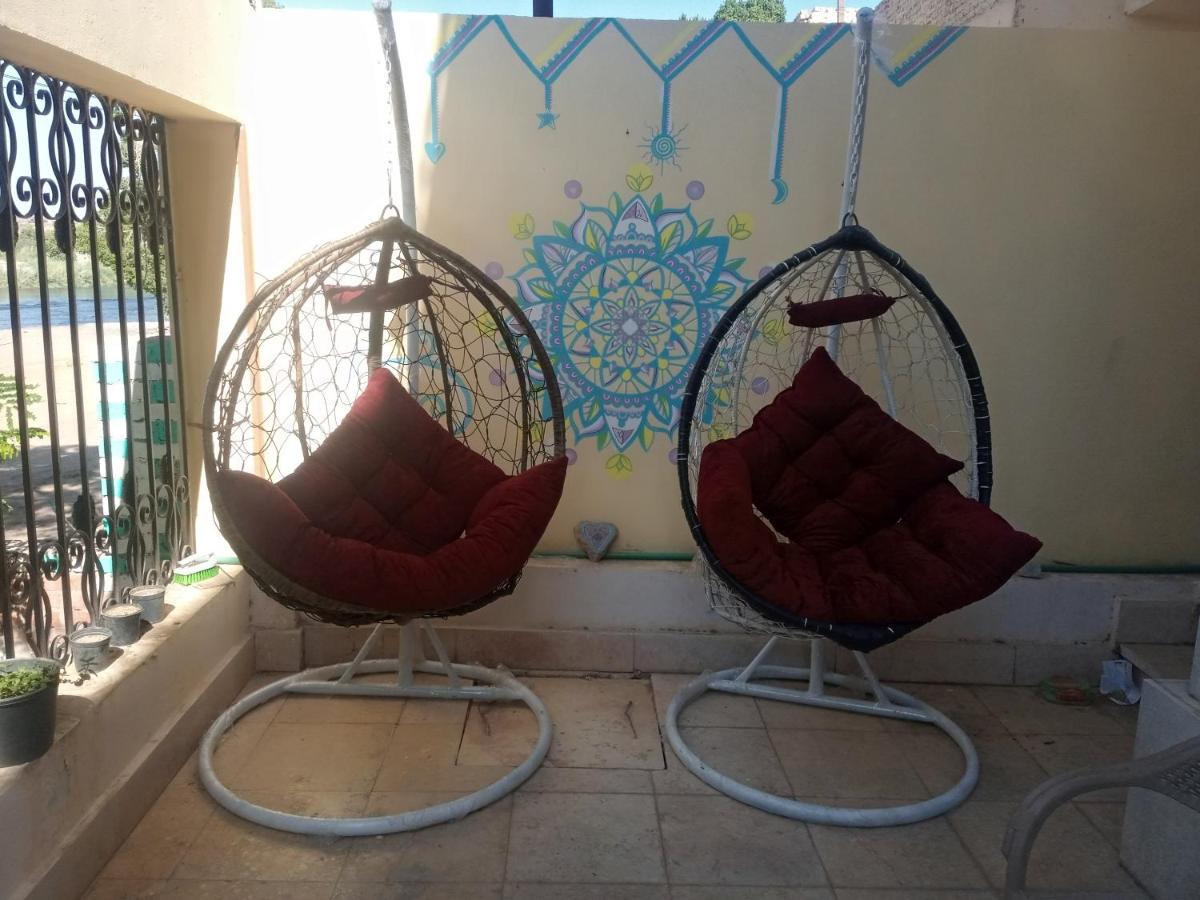 Go Inn Backpackers Асуан Экстерьер фото
